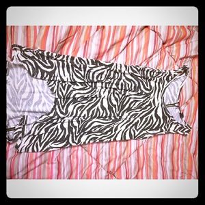 Posh high low tank size small